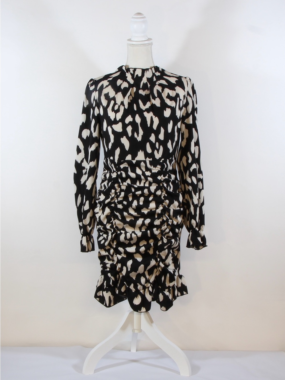 SHEIN Black and Cream Animal-Print Long Sleeve Ruched Dress - Picture 5 of 6